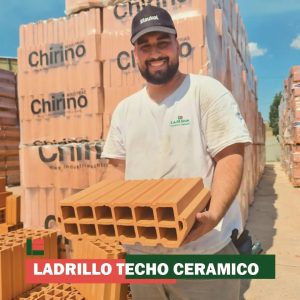 empleados en redes sociales
